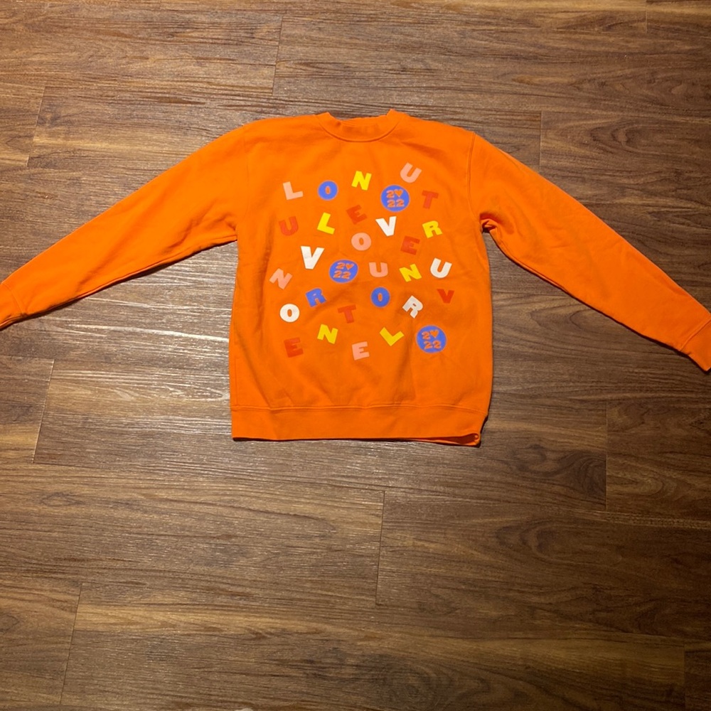 Harry Styles Love On Tour 2022 NWOT Sweatshirt